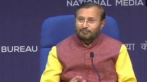 कोरोना...इंटरनेट...फ्री राशन और पावर रिफॉर्म, केंद्रीय कैबिनेट में ये बजट मंजूर