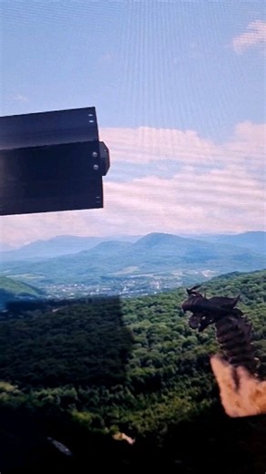 Monster fell on ufo #ufo #monster #model | Ufo Mania