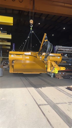 Shined up and shipping out. | K-Tec Earthmovers