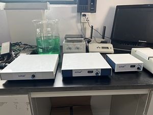 [Hot Item] Low Cost Digital Magnetic Stirrer for Laboratory Liquid Mixing