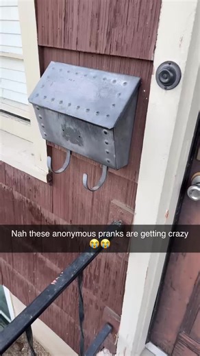 Hilarious Mailman Prank That Will Make You Laugh