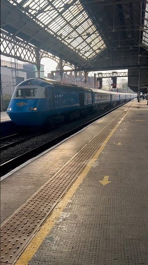 LSL Midland Pullman HST going through Preston with Tones #trains #hst #pullman