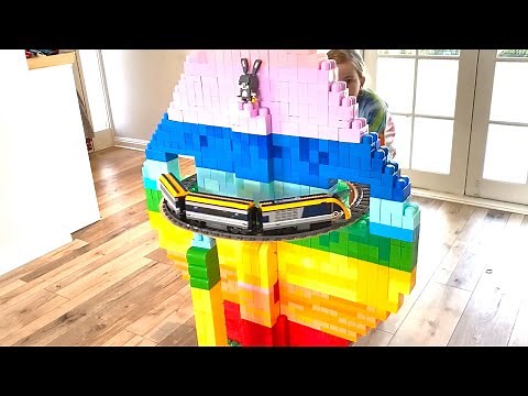 LEGO Easter Egg Train Set - Powered Up - 43
