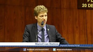 PRIMEIRAS MORTES DA GUERRA CONVOCADA POR LULA Lula convocou o "Exército do Stedile" a ir às ruas contra a "oposição" - na verdade, contra todos nós brasileiros indignados com esse desgoverno do PT. O MST atendeu ao chamado e está invadindo propriedades e marchando com foices em riste Brasil afora. O primeiro resultado prático e lamentável dessa convocação irresponsável de Lula foram 3 mortes, incluindo a de uma criança, hoje na BR 101 em Sergipe, por consequência das manifestações do MST (veja m