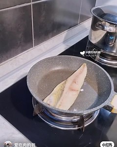 🐟【来自挪威🇳🇴的优质鲭鱼 Saba Fish】限时特价！🐟 🌟 产自挪威深海，品质一流，几乎无骨，食用超方便！ 💥 原价RM10 / 2片，现在促销价仅RM7 / 2片！ 🔥 再加优惠：购买5套仅需RM30！（每套2片） 🥘 鲜美无骨，富含Omega-3，适合煎烤或蒸煮，健康美味一步到位！ 下单代码：SB7 5 限量供应，赶快抢购吧！机会难得，千万不要错过！📦💨 #鲜家林 #挪威鲭鱼 #无骨鱼肉 #顶级品质 #健康好选择 #限时优惠 | 鲜家林 Xian Jia Lin