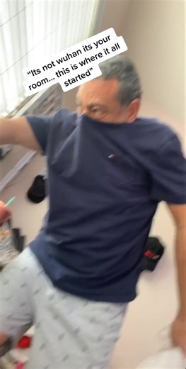 My clean freak baba ladies and gentlemen 😂😂😂 #coronavirus #tiktokarab #fyp #foryou #middleeasterncheck #dad #parents #quarantine #clean #arab