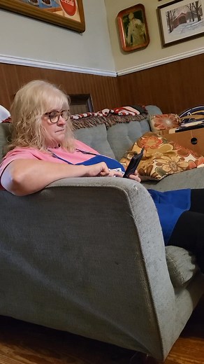 It's been a busy morning. Pammie is catching up on her "Phone Time". | DIXIE Country Store