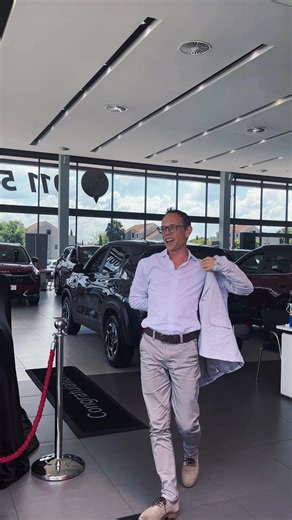 Great moments! #fyp #queenie_carlady #viraltiktok #carsales