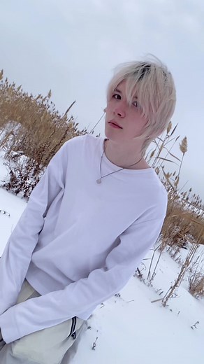 Exploring the Influence of Sasha Jumanca in Lily Chou-Chou's Headlock Edit