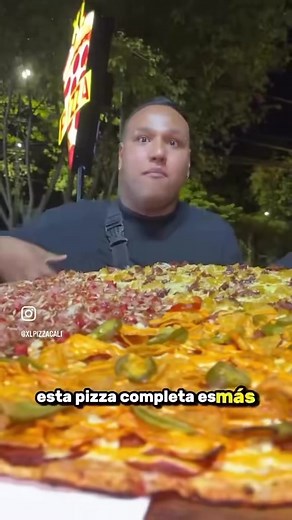 Prueba la pizza más grande de Cali