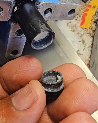 👌 This was a rare case on a Predator Revo. Just a before and after for you to enjoy. Hit me if you need a custom cue, service or repair. 787 290 9517 😎 #fyp #cuerepair #fypシ #cueferrule #predatorrevo #predatorrevoshaft | All in Billiards