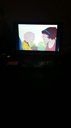 Caillou y su Momia: Leo y Clementine en Teletoon