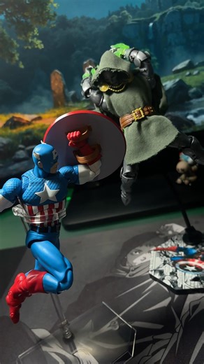 Mafex Captain America / Avengers DoomsdayPosing #Mafex #CaptainAmerica #actionfigures #marvellegends