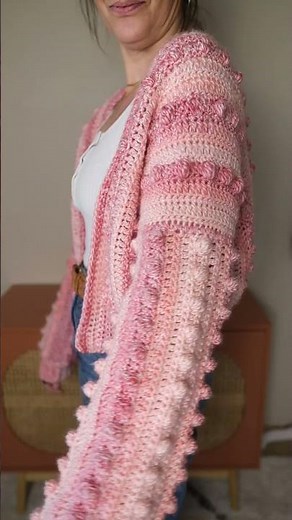 Online crochet cardigan tutorial - Women's crochet vest - "Sundae" pattern