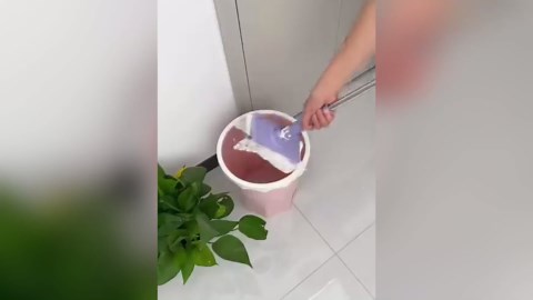 Automatic Cloth Changing Mini Mop, Hands-Free, Compatible with Face Towels, for Bathroom & Kitchen (Purple, 36.6*6.3 in, with Towel)