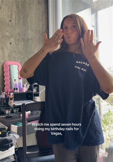 Stunning Birthday Nails for Vegas in Under 2 Minutes