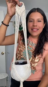Tutorial del porta macetas de macramé más fácil que verás | Carey macrame
