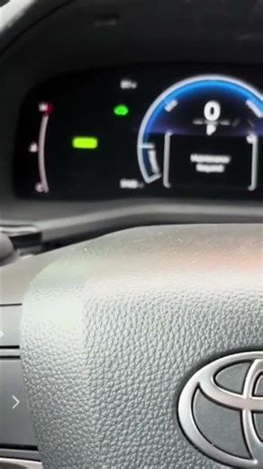 2025 Toyota Camry maintenance light reset. #automobile #mechanic #diy #cartok #toyota #2025camry