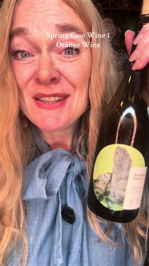 Discover Little Bee 2024 Pinot Gris - Spring Curated Case