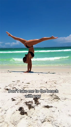 I love the beach tho. I miss summer | Beach