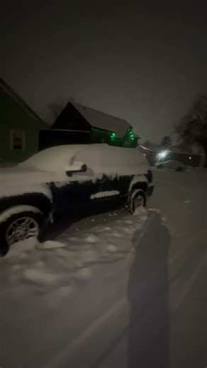2003 dodge Durango 4.7 in the snow #snow #dodgedurango