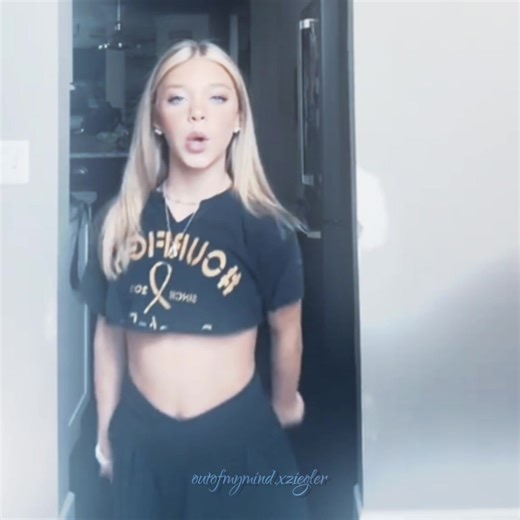 —#ashlan // (ASHLAN LIKED,FAVORITED,REPOSTED,COMMENTED,AND ADDED TO HER STORY) 🏆= none 🩰=none 🎬-TikTok 📱= CapCut and blurrr 🙋‍♀️=@ashlangiuliana