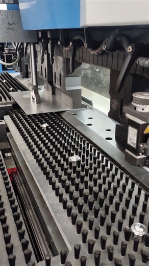 Half of the trash can bending.#panelbender #bending