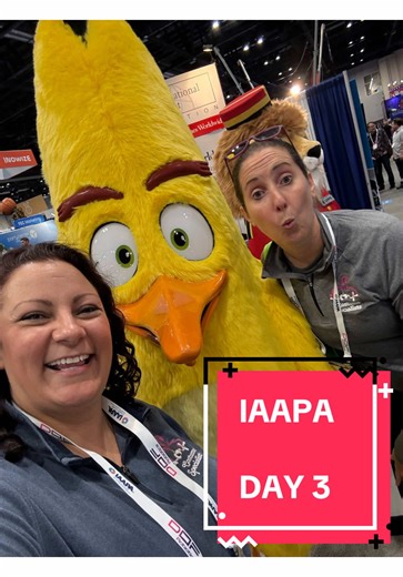 IAAPA DAY 3!!!! #iaapa #iaapa2025 #phonecase #bowling #themepark