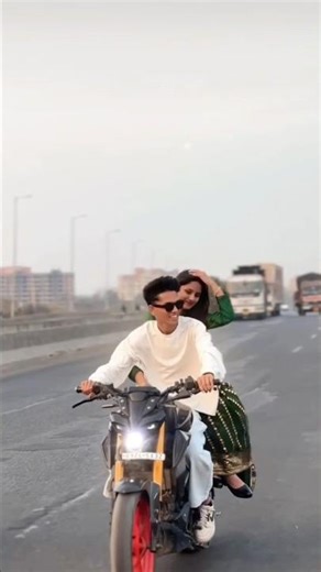 mt 15 top model in 2 log beth ke rider 🦁🔥 #vidio #chekout