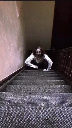 hikoyachi_tojik on Instagram: "Qaysi biri qorqinchliroq😱 Uzbek kino Yokida Uzbek multfilim ✍🏻✍🏻"