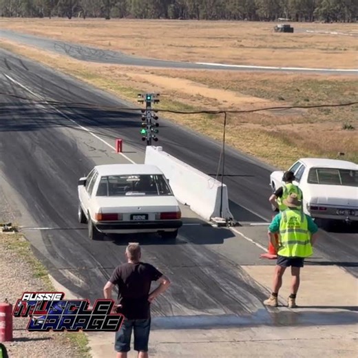 Ford vs Holden who's actually faster #carshow #racing
