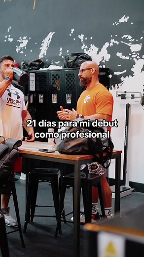 17 días para ver el resultado de años, finalmente en tarima de culturismo profesional ¡Vamos todos juntos allá! #gymtopzfamily #bodybuilding #bodybuilder #ifbbpro #classicphysique #olympia #bodybuildingposing