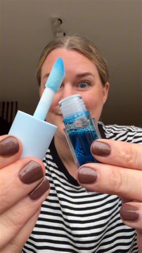 fleeky on Instagram: "Brow Tint in Light Brown for soft, natural definition. Magic Lip & Blush Tint for a fresh, effortless glow 🩵✨"