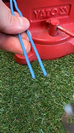 Wire stripper with a forg! | Estudio Panda