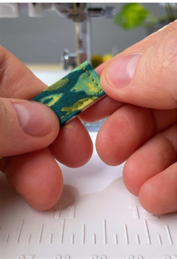 How to Sew a Strap Edge: Step-by-Step Guide