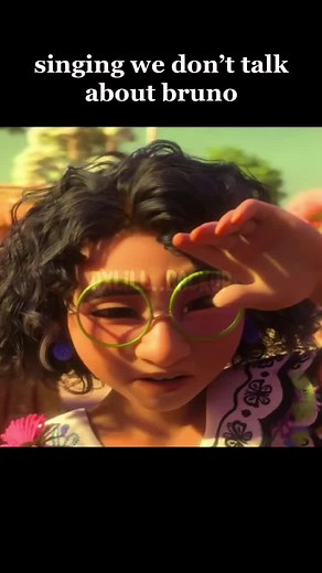 this was such fun to make 😭😭 #encanto #wedonttalkaboutbruno #pxlill #lillia #pxlillbackup #disney #viral #trending #voiceover #singing #music #getonthefy