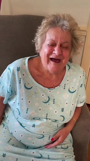 Time for a shower #grandma #Granny #BadGranny #showertok