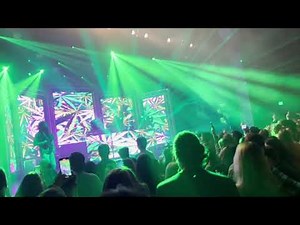 Tove Lo - Habits (Stay High) [Hippie Sabotage Remix] (LIVE) 1/12/2022