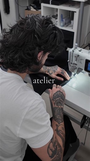 Exploring the Intersection of Fashion and ASMR in Artistry