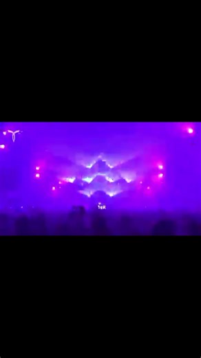 Live Music Event Highlights: Dazzling Stage Lights