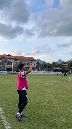 Coach G 😅 #khampheeacademy #Eepro🧤 | Sukkree Maing
