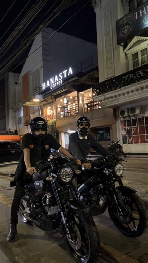 Café Racer: Custom Motorcycles in Palembang