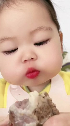 Exploring Raw Meat Handling Techniques