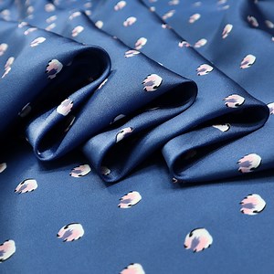 [Hot Item] Morandi Color 6A Wide 100% Silk Stretch Silk Satin Fabric Mulberry Silk Custom Design