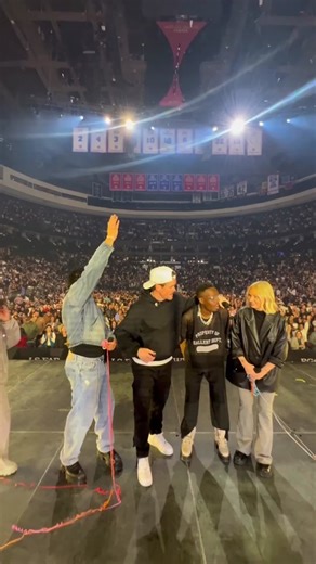 NEW TOUR: Elevation Worship PRAISE PARTY🎉🎉🎉 We can't wait to be with you this SUMMER for a night of PRAISE under the stars🙌 JUL 23 ➡️ Boca Raton, FL (Mizner Park Amphitheater) JUL 24 ➡️ Jacksonville, FL (Daily's Place) JUL 27 ➡️ Cincinnati, OH (MegaCorp Pavilion) JUL 28 ➡️ Baltimore, MD (Pier Six Pavilion) JUL 30 ➡️ Gilford, NH (BankNH Pavilion) JUL 31 ➡️ New York, NY (SummerStage in Central Park) AUG 3 ➡️ Indianapolis, IN (Everwise Amphitheater) AUG 4 ➡️ Milwaukee, WI (BMO Pavilion) 🎫 tick