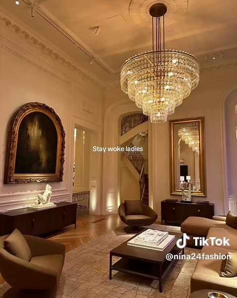 Nina24fashion (@nina24fashion)’s video of ladies