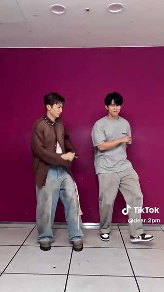 Simple Dance Tutorial with 2PM's Jang Wooyoung