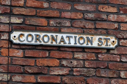 Tributes paid to Coronation Street star Tony Little following his death
