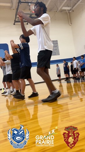Here comes the 🥁 marching bands! GPISD’s award-winning bands and color guard from South Grand Prairie High School and Grand Prairie High School (GPHSGophers) began practicing this week. They are preparing to entertain fans at football games, as well as getting ready for competitions this coming year. #GPISDMarchingBands #GPISDColorguard #GPISDfinearts #GPISDStrongerTogether #GPISDStudentSuccess #WeAreGPISD | Grand Prairie ISD