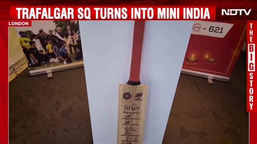 Mini-India In London: Diwali Brings Colors, Dance & Community Spirit